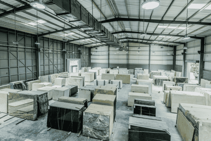 One-stop storage solution for small warehouses