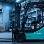 Akuros E16 Electric Counterbalance Forklift - Warehouse Smart Solution Provider「Akuros」
