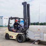 Peacock Series Electric Counterbalanced Forklift - Warehouse Smart Solution Provider「Akuros」