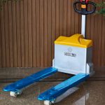 Akuros T20B Electric Pallet Truck - Warehouse Smart Solution Provider「Akuros」
