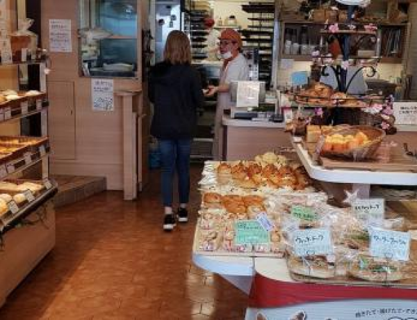 Wholesale-Bread-Suppliers.png