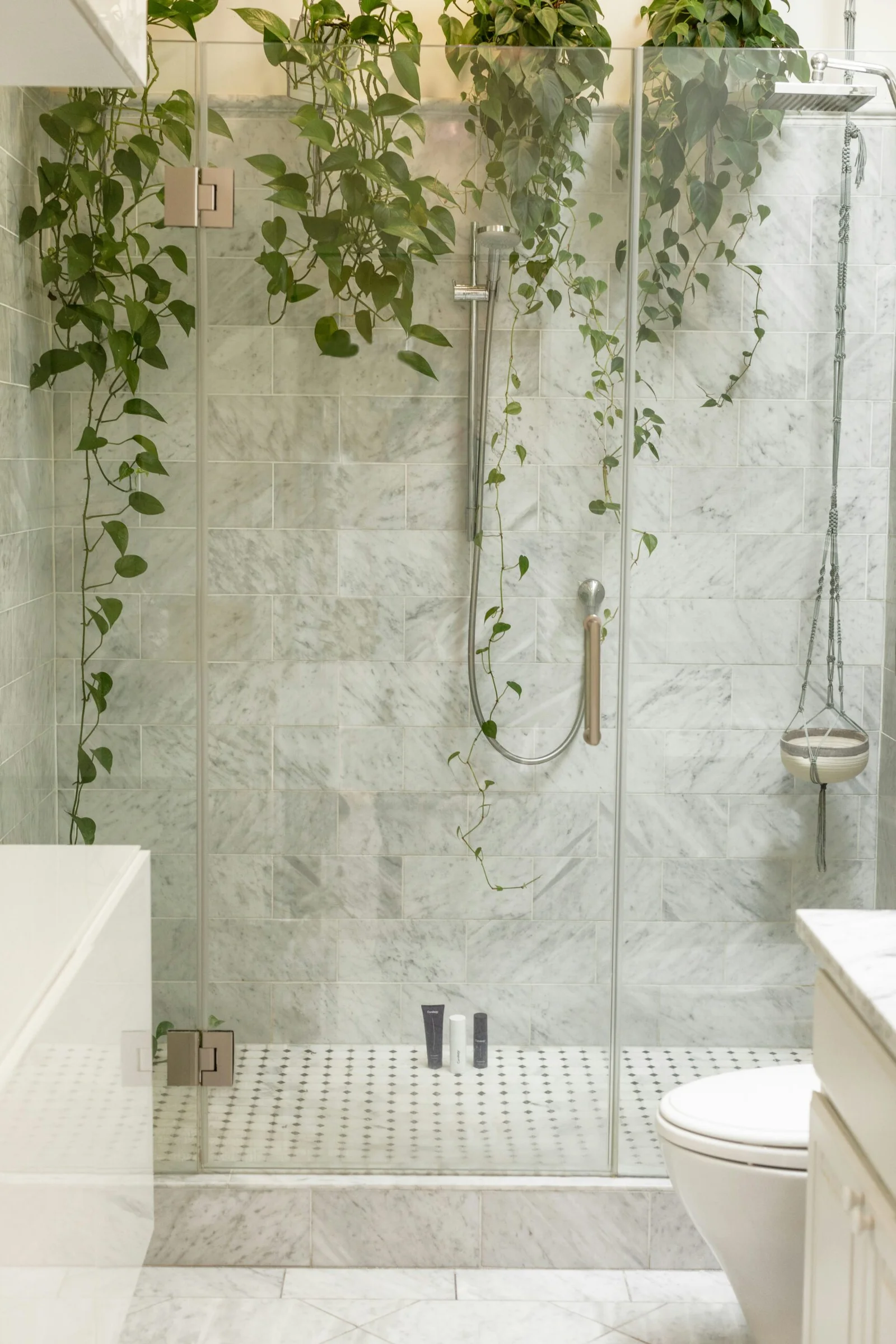 The Surprising Benefits of Using a Toilet Stool