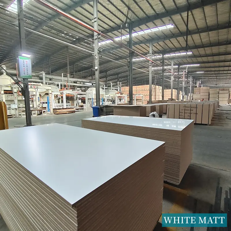 සැරසිලි සඳහා 12mm 15mm 18mm 1220x2440mm සුදු පැති දෙකේ Melamine Mdf පුවරුව