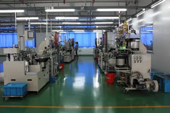 Ngaoptimalkeun Produksi Kapasitor sareng Supercapacitor: Solusi Mesin Canggih pikeun Garis Modern