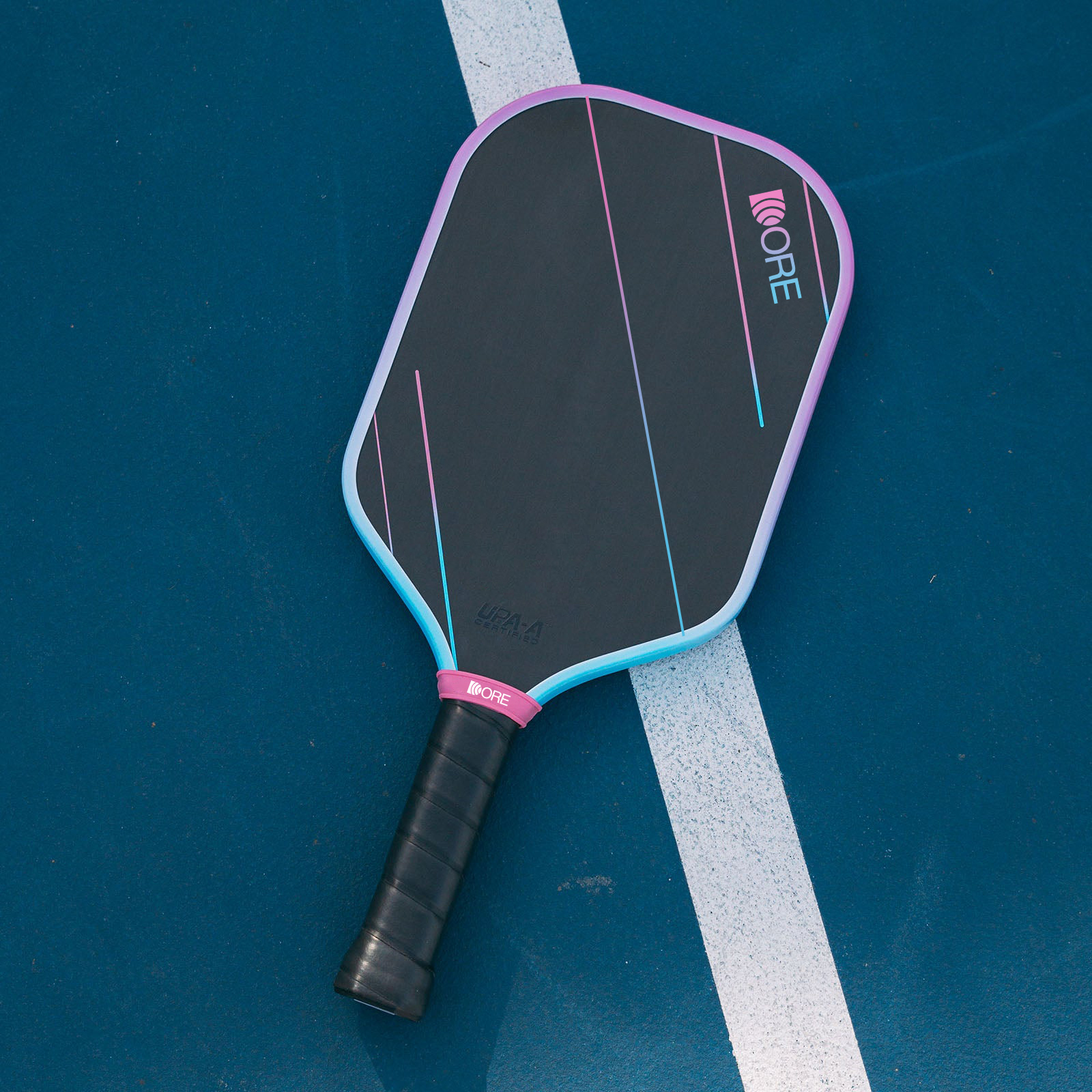 Gradient Edge Guard Pickleball Paddle