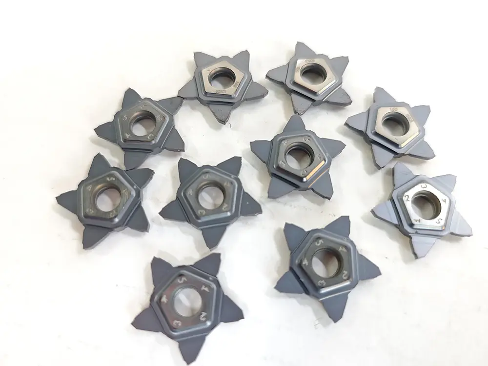 Star-shaped Grooving Cutters