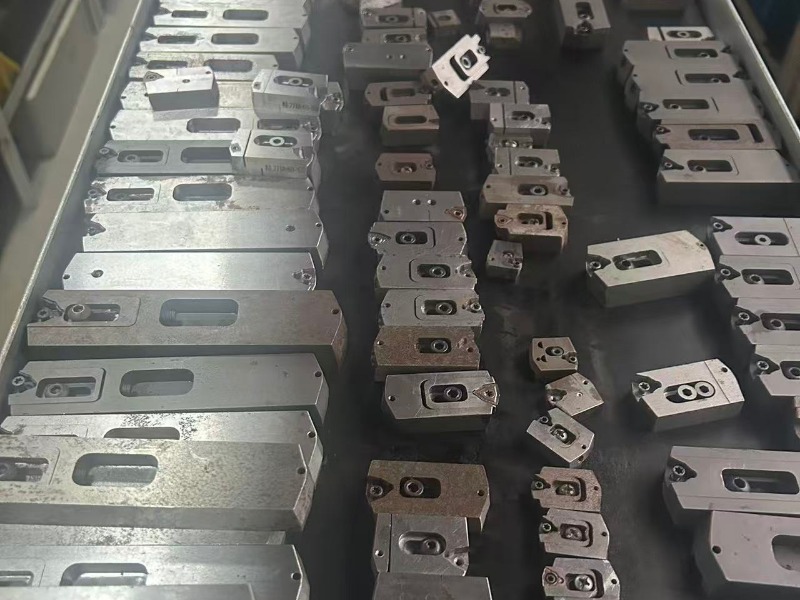 floating pad, for deep hole boring tools-无内容