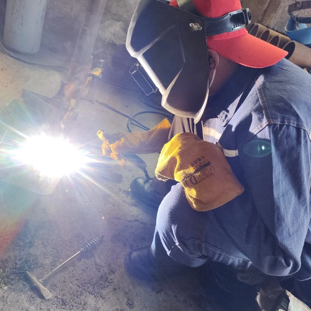 Welding protective mask