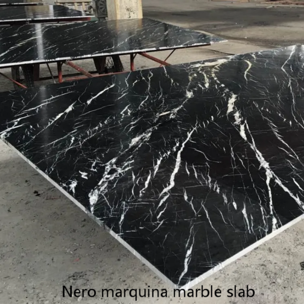 Đá cẩm thạch Nero Marquina