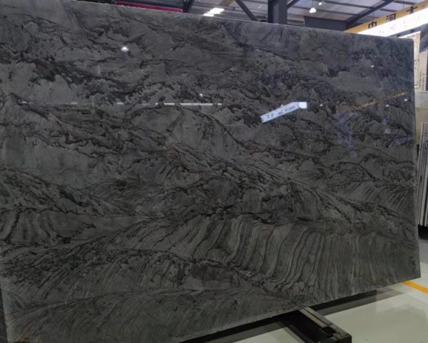 London Grey Quartzite Side View