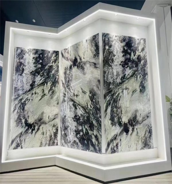 Orchid Noir Quartzite Wall