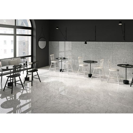 Bianco Gioia marble floor