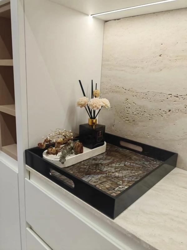 Super white travertine 1