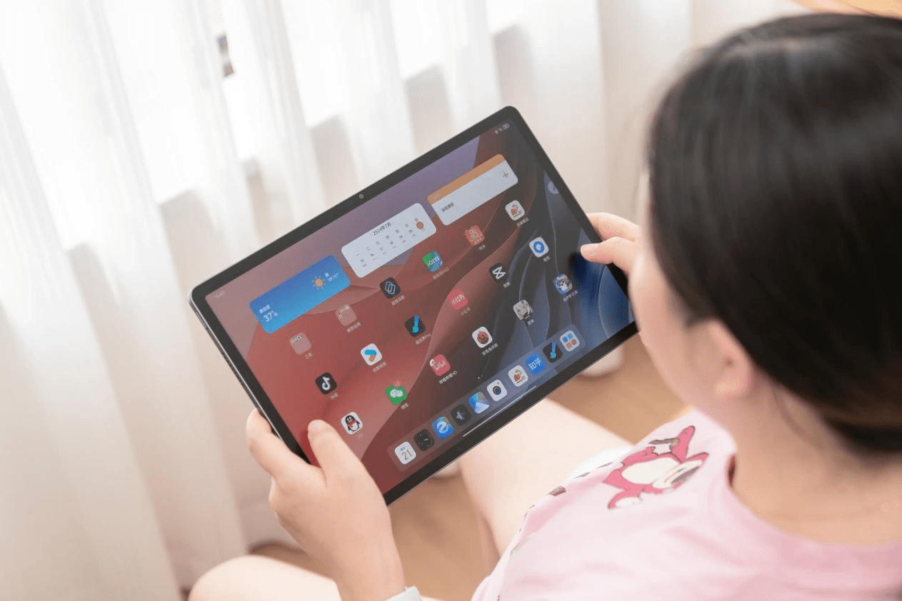 Como manter e proteger os tablets contra superaquecimento no verão quente