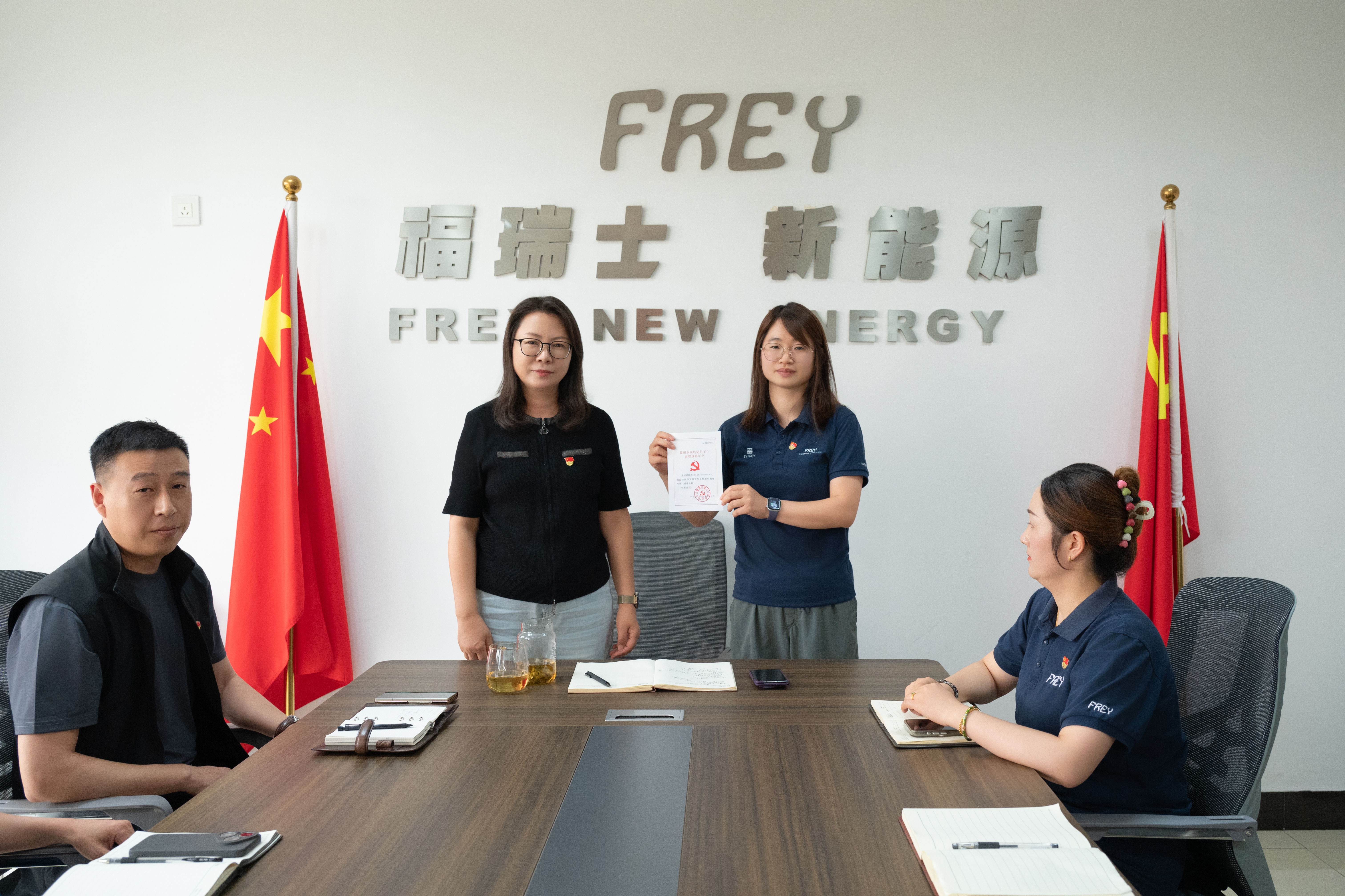 NKP_2663