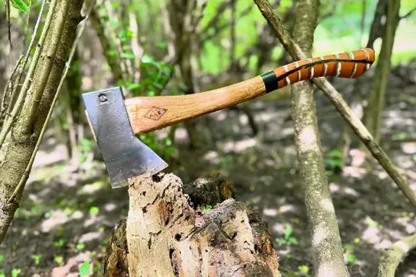 Best Camping Axes and Hatchets Tested and Reviewed for Your Bushcraft Adventures