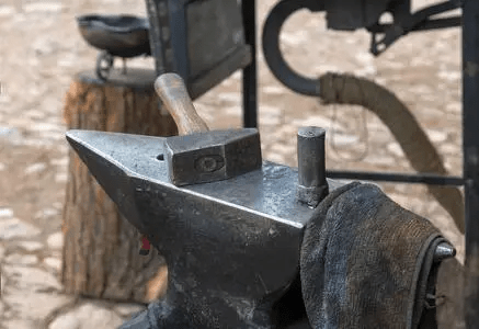 Hand forging procedures for hammers