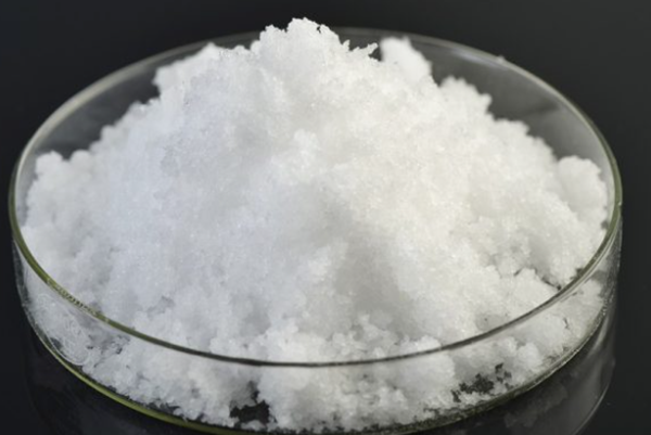 Kaliý formaty: Senagat programmalaryny talap etmek üçin ekologiýa taýdan peýdaly çözgüt