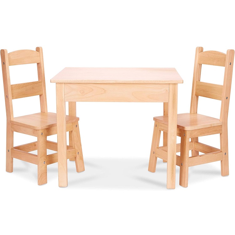 Table et chaises en bois massif