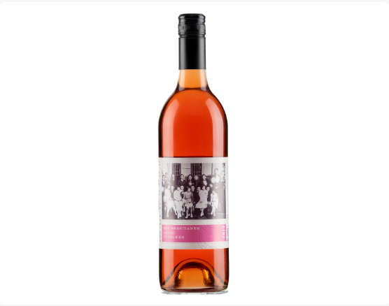 2017 Early Cabinet Rose Red