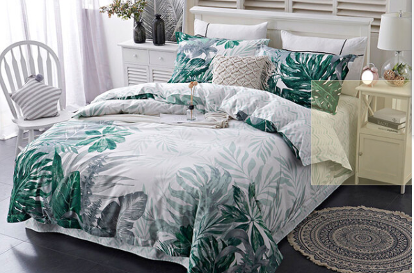 Jacquard Floral Four-Piece Set