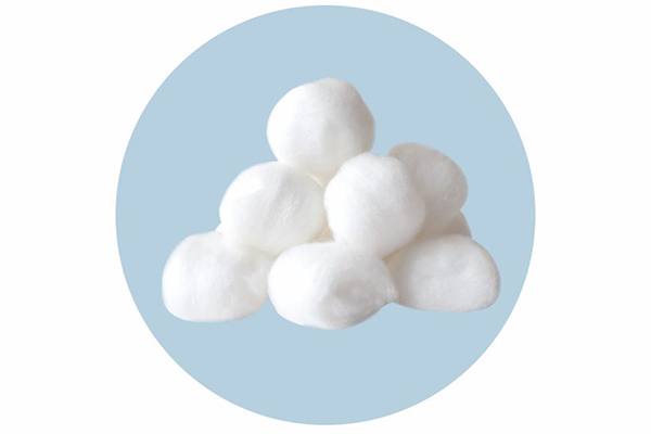 Medical Cotton Balls: Essential Tools for Effective Wound Care and Sterile Application