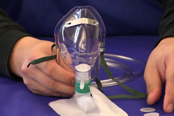 Understanding How Non-Rebreather Masks Work: Your Guide to Oxygen Delivery in First Aid