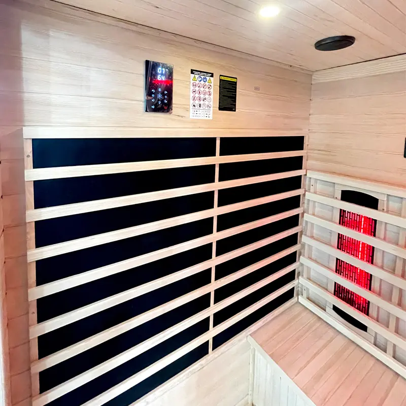 China Factory Outdoor Panoramic 6-Person Solid Wood Red Cedar Barrel Sauna Room