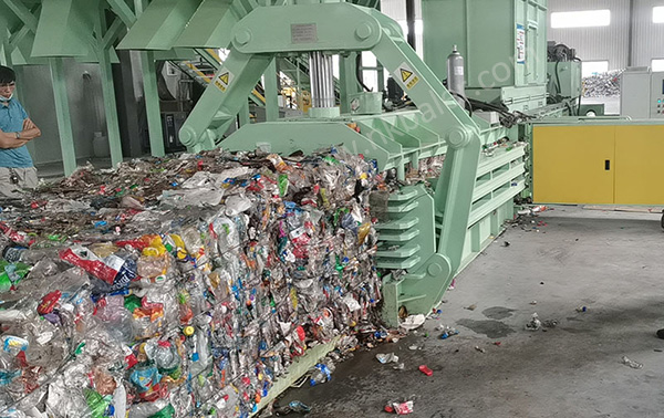 Horizontal Baler For Plastic