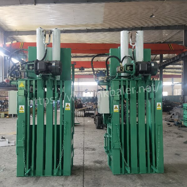 Trash Baler Machine