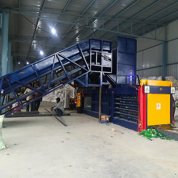 Semi-Automatic vs. Fully Automatic Bottle Baling Machines: How to Choose Precisely for Your Business?