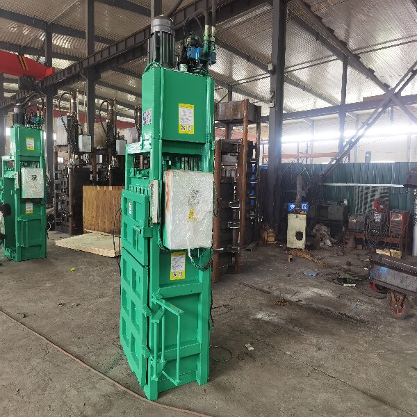 NK1070T60 Hydraulic Baling