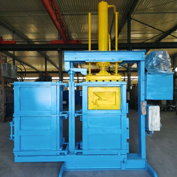 NK-T60 Swivel Twin Lifting Chamber Baler