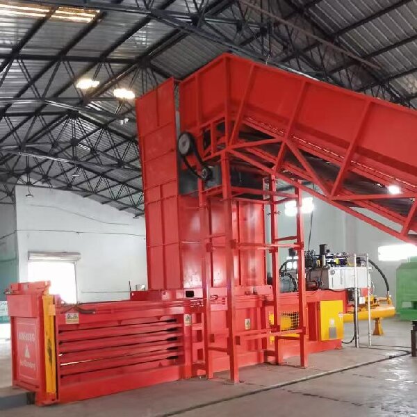Hard Plastics Can Tins Horizontal Lifting Balers