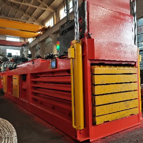 Scrap PET Bottle Horizontal Baler