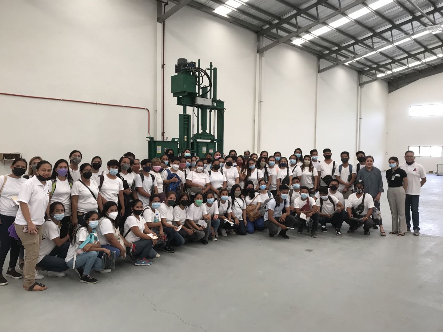 Used clothes baler (1111)