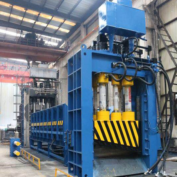 Heavy Metal Scrap Baling Shear