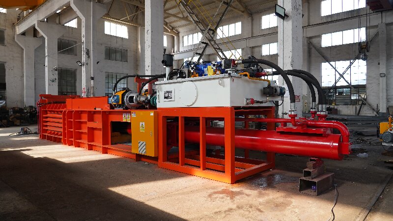 Box Hydraulic Baler Machine