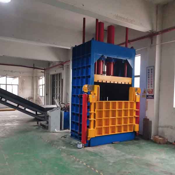 Vertical metal cake baling press machine
