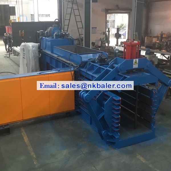 2-4T Auto-Tie Horizontal Baler