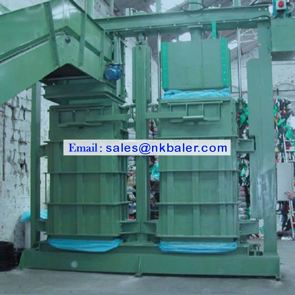 Used Clothes Swivel Twin Lifting Chamber Baler