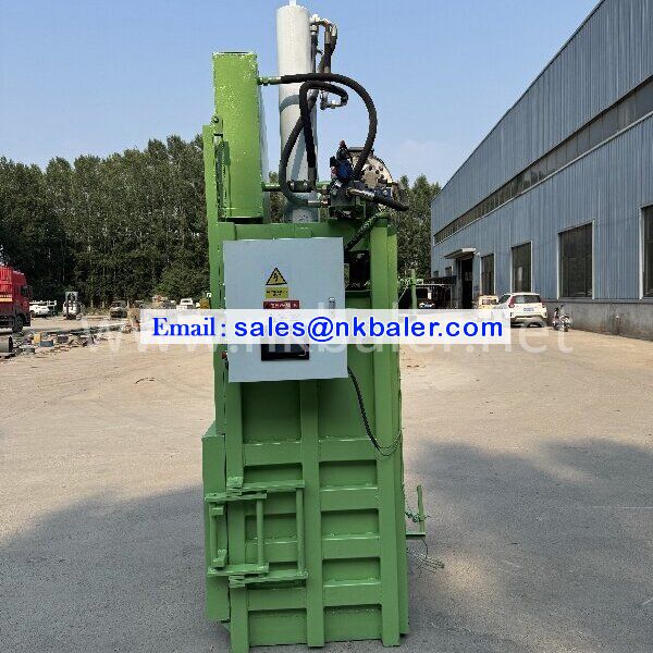 Grass Vertical Baling Press (NK1070T60)