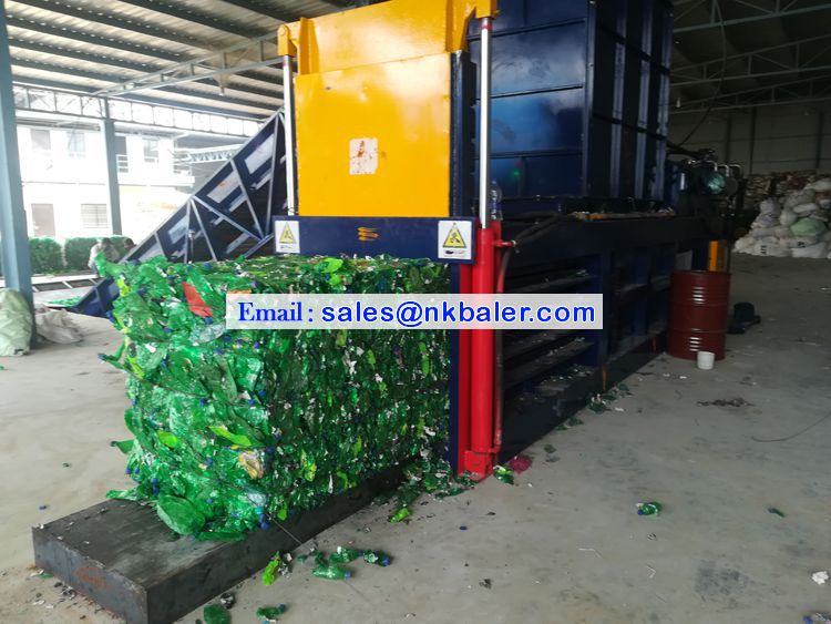 Plastics Bottles Horizontal Baler