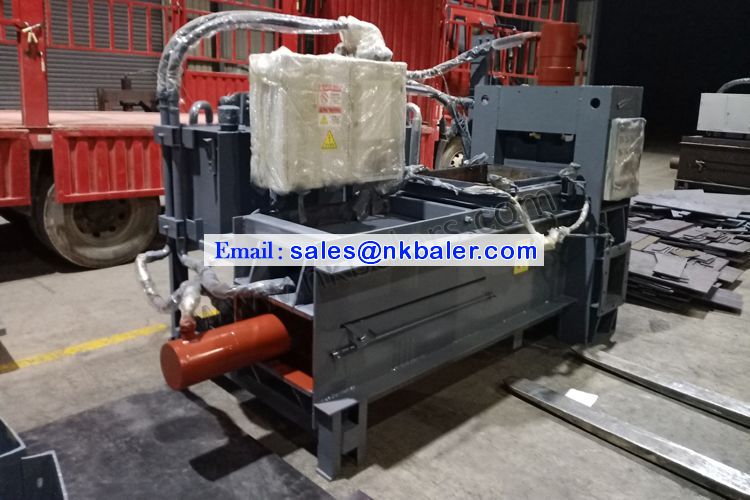 NKB240 Wood shaving Baler Machine