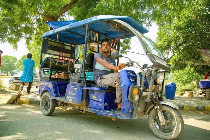 Lithium-Ion Batteries for E-Rickshaw-1