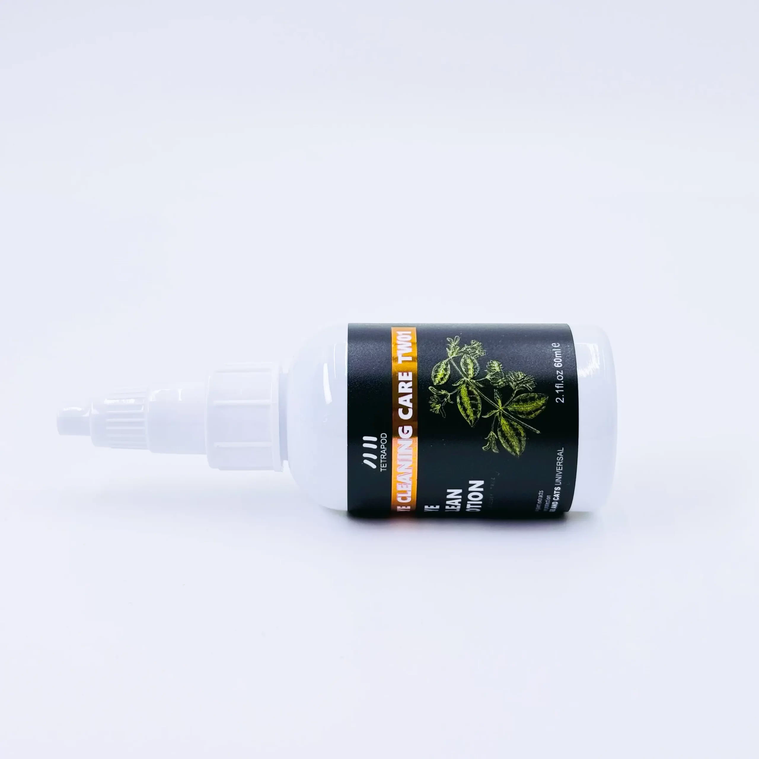Four-legged monster pet eye cleanser