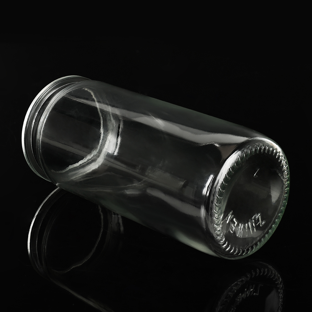 330ml candle jar with black bg-down2