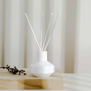 Luxury Empty Pure White Opal Glass Reed Diffuser Bottle