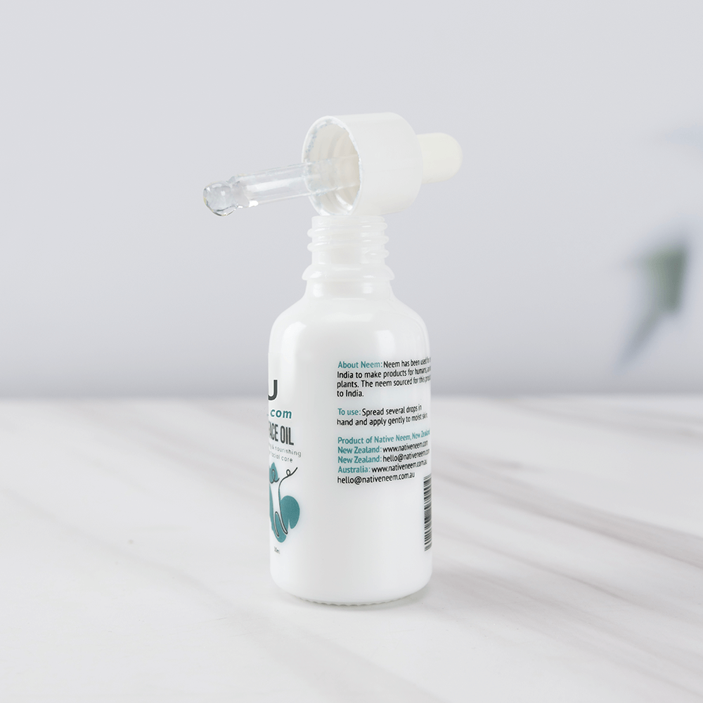 cosmetic dropper bottle