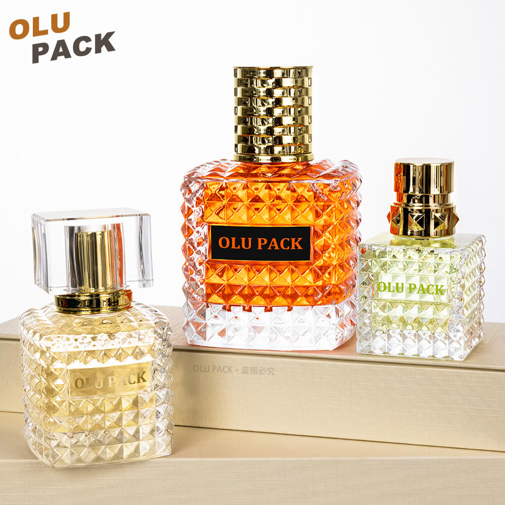 diamond-like square perfume-11
